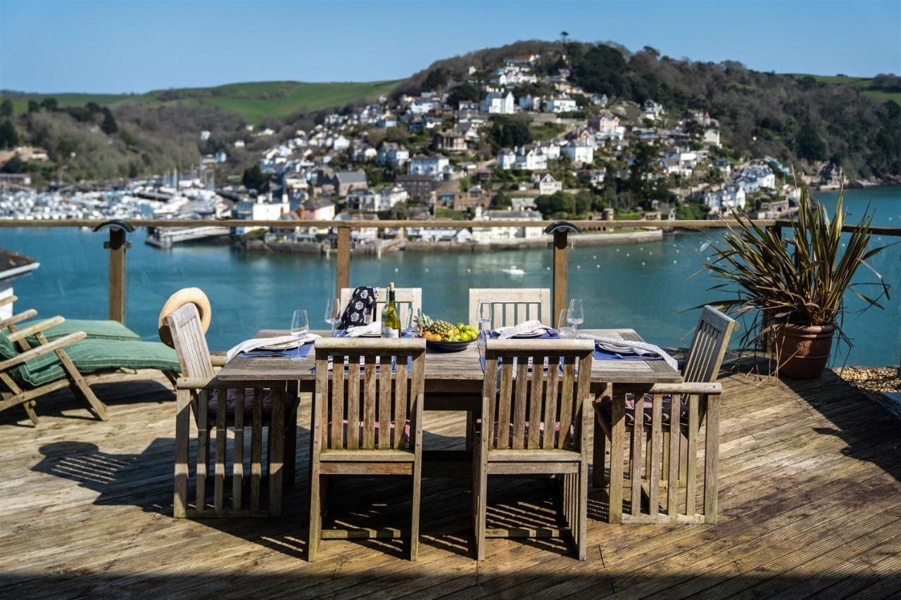 Uphigh - Elevated Family Home With Stunning River Views Dartmouth Exterior photo